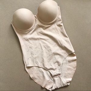 La Vie En Rose: Body shaper